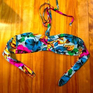 Marc by marc jacobs tie back halter neck bikini top size XS in havana floral
